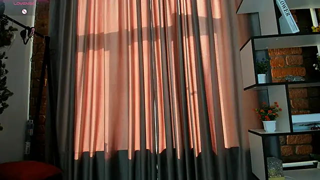 Snapshot of rosie_wave chatting on 03/27/26, 08:26 rosie wave online show from 03/27/26, 08:26