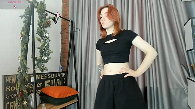 Snapshot of rosie_wave chatting on 03/24/26, 05:18 rosie wave online show from 03/24/26, 05:18