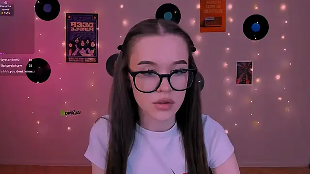 Snapshot of nila_eclipse chatting on 04/07/26, 11:56 nila eclipse online show from 04/07/26, 11:56