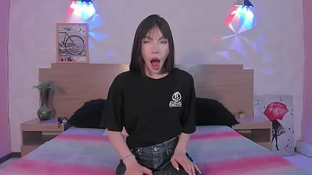 KittyVelve online show from 04/14/26, 12:32