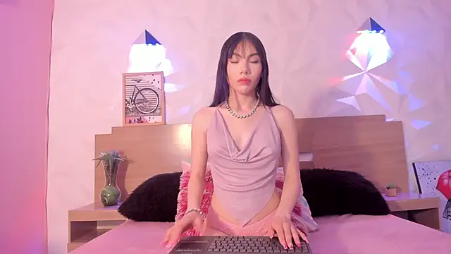 KittyVelve online show from 05/04/26, 01:14