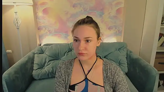 Snapshot of MirageAnn chatting on 04/28/26, 11:25 MirageAnn online show from 04/28/26, 11:25