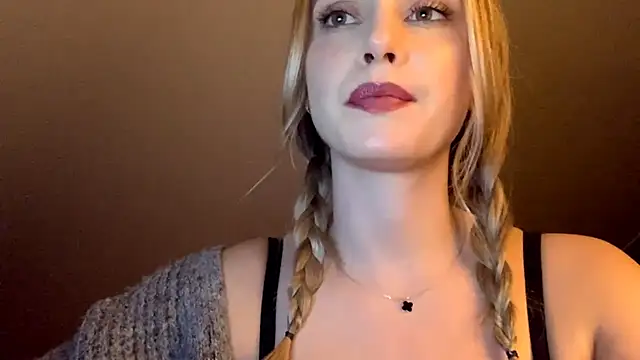 ScarlettSensitive online show from 04/16/26, 09:39