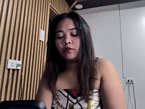  georgiax  online show from 07/30/26, 01:43