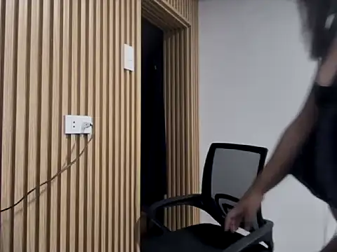  georgiax  online show from 04/08/26, 08:21