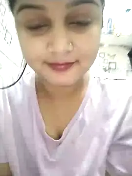 Snapshot of Chandrika_Yadav chatting on 06/10/26, 10:16 Chandrika Yadav online show from 06/10/26, 10:16