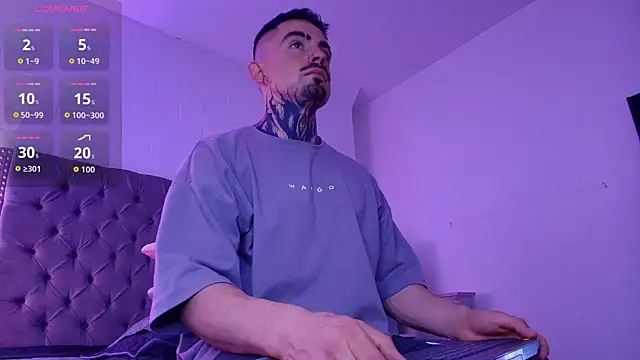 Dallas Whitee online show from 05/16/26, 08:30