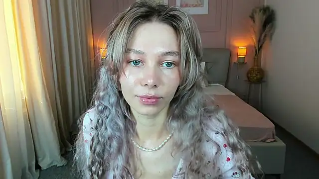 LuluAlis online show from 03/14/26, 01:50