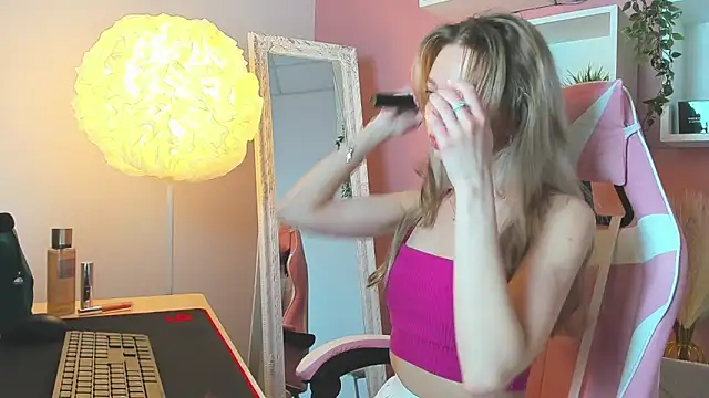 LuluAlis online show from 03/10/26, 01:59