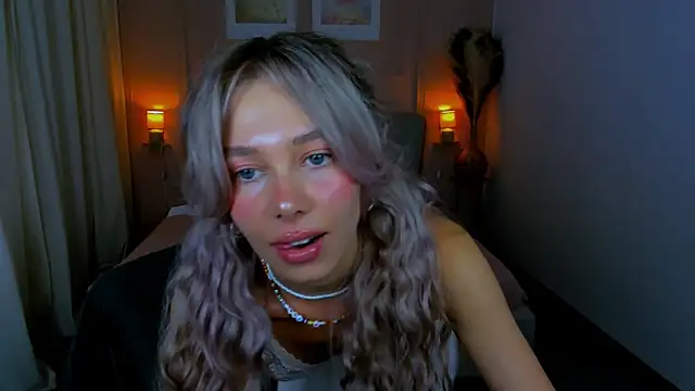 LuluAlis online show from 07/25/26, 06:03