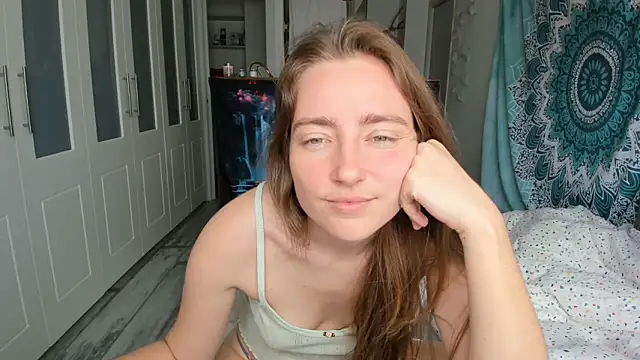 LiaSasha online show from 04/28/26, 11:47