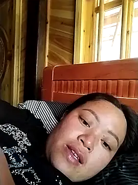 Min-in online show from 04/12/26, 05:44