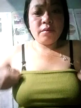 Min-in online show from 06/14/26, 08:10