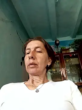 Tania9876 online show from 05/15/26, 08:23