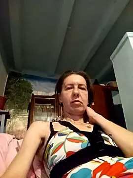 Tania9876 online show from 04/18/26, 09:37