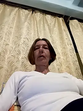 Tania9876 online show from 06/09/26, 07:15