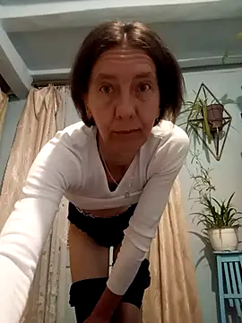 Tania9876 online show from 06/01/26, 07:13