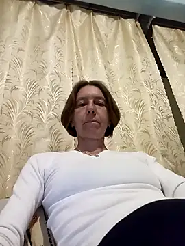 Tania9876 online show from 06/16/26, 07:14