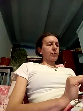 Tania9876 online show from 04/08/26, 06:53