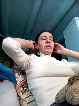 Tania9876 online show from 04/02/26, 09:16