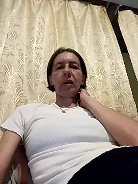 Tania9876 online show from 06/05/26, 06:57