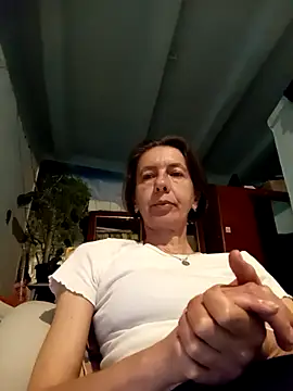 Tania9876 online show from 05/07/26, 06:22