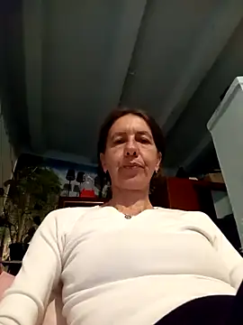 Tania9876 online show from 05/22/26, 06:50