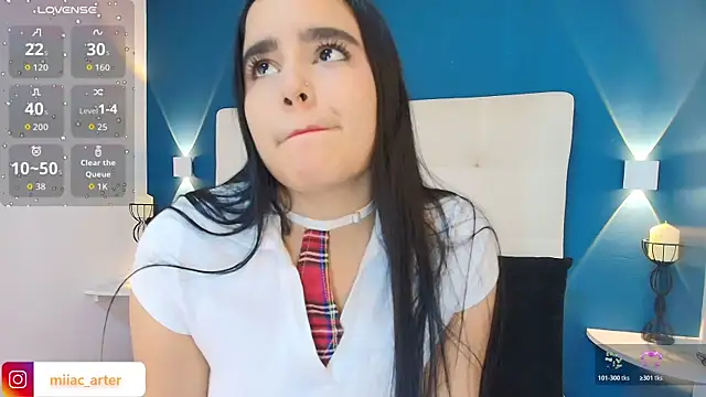 Snapshot of MiaaCarter_ chatting on 06/19/26, 12:11 MiaaCarter online show from 06/19/26, 12:11