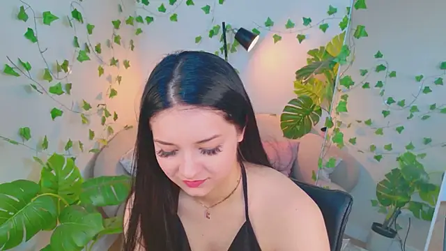 Snapshot of Kessi_Sweet chatting on 07/11/26, 01:00 Kessi Sweet online show from 07/11/26, 01:00