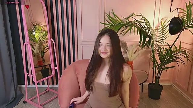 Snapshot of Kessi_Sweet chatting on 04/29/26, 12:53 Kessi Sweet online show from 04/29/26, 12:53