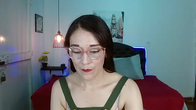 Snapshot of Mylu_xx chatting on 04/28/26, 01:26 Mylu xx online show from 04/28/26, 01:26