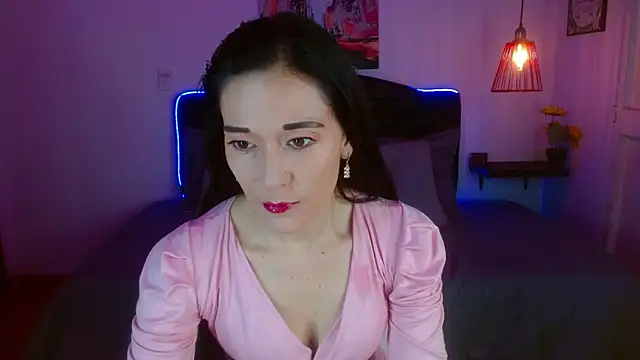 Snapshot of Mylu_xx chatting on 05/15/26, 01:31 Mylu xx online show from 05/15/26, 01:31