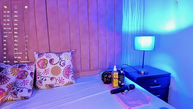 Snapshot of ValeriaRey_ chatting on 04/09/26, 08:26 ValeriaRey online show from 04/09/26, 08:26