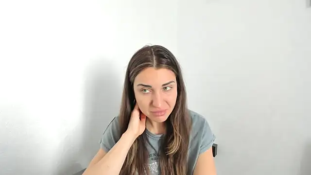 summmmersky1 online show from 04/09/26, 11:27