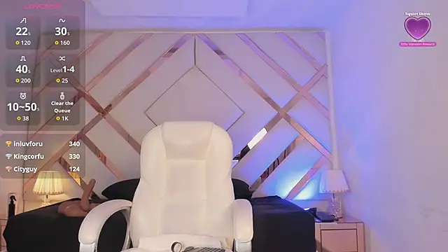 Snapshot of Noa_butterfly_ chatting on 03/23/26, 11:32 Noa butterfly online show from 03/23/26, 11:32