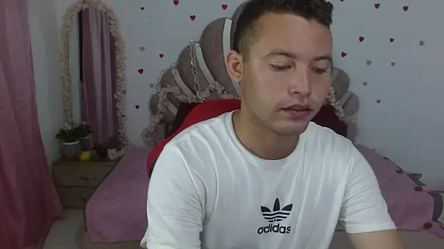 sven fox723 online show from 06/08/26, 12:38