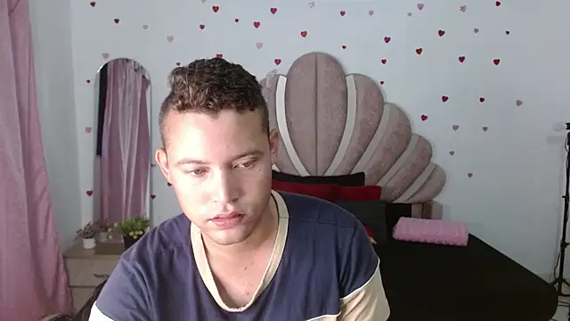 sven fox723 online show from 05/14/26, 01:08