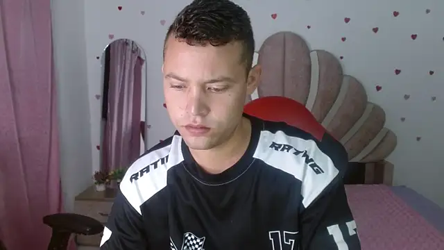 sven fox723 online show from 04/21/26, 11:50