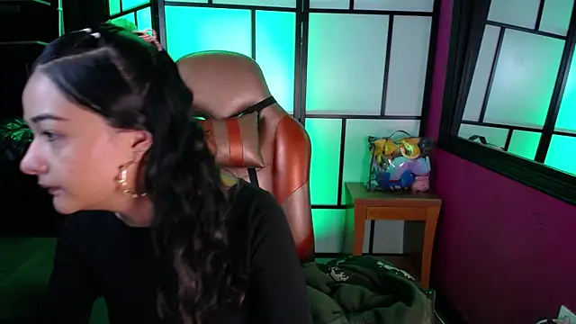 Snapshot of Catalina_soul chatting on 04/08/26, 12:50 Catalina soul online show from 04/08/26, 12:50