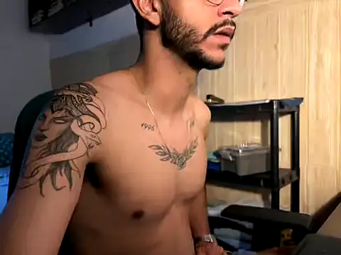 Snapshot of NoirVibeX chatting on 03/09/26, 08:01 NoirVibeX online show from 03/09/26, 08:01