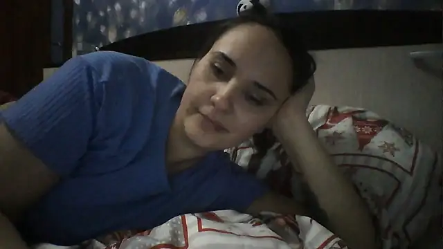 Alisa07qw online show from 04/06/26, 02:51