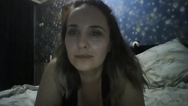 Alisa07qw online show from 04/20/26, 03:02