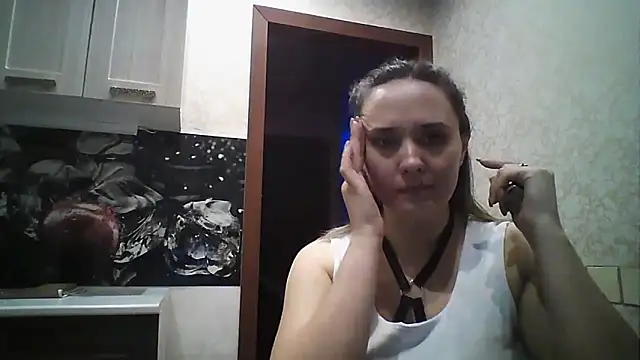 Alisa07qw online show from 03/28/26, 04:30