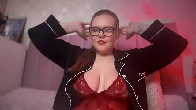 MissMilly050 online show from 04/16/26, 09:39