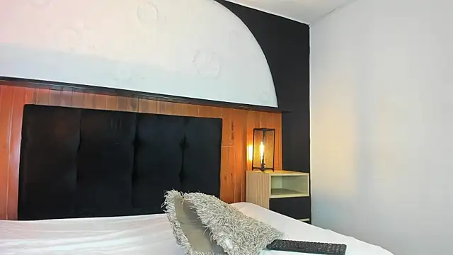 Skinny Mac online show from 03/27/26, 01:12