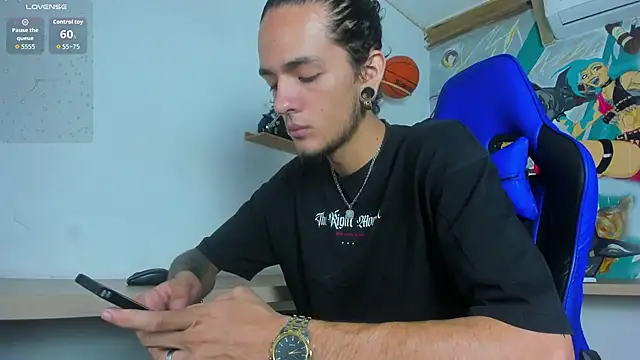 Skinny Mac online show from 05/08/26, 12:42