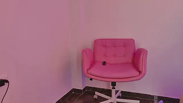 kittymyers online show from 05/05/26, 02:09