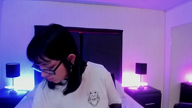 LilithBluum online show from 06/07/26, 01:27