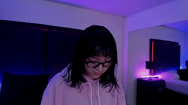 LilithBluum online show from 05/30/26, 01:28