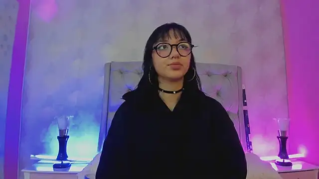 LilithBluum online show from 06/25/26, 12:32